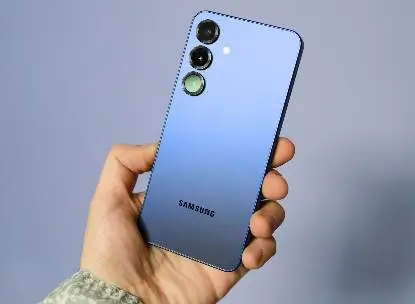 Смартфон Samsung S25 FE