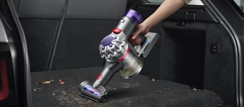 Вертикална прахосмукачка Dyson